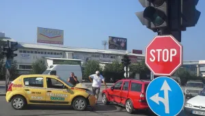 Три катастрофи заради неработещ светофар в Плевен