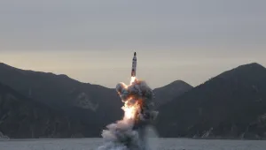 Северна Корея изстреля още една балистична ракета