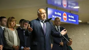 Новата линия на метрото ще обслужва над 20 000 души дневно  