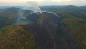 Пожар горя над кв. 