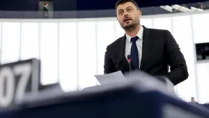 Николай Бареков: Аз подкрепям Бойко Борисов за президент, защото се провали като премиер
