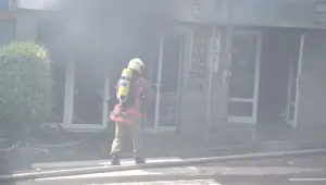Пожар изпепели сервиз за климатици в Шумен