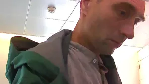 Швейцарската полиция арестува мъжа, нападнал хора с моторна резачка