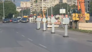 Основен столичен булевард остава стеснен до средата на август