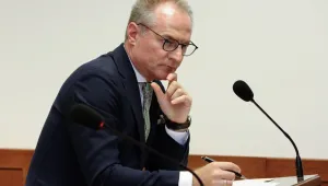 ВСС не пусна Лозан Панов във Върховния административен съд