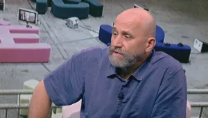 Художникът Недко Солаков: Скандално е, че на високо ниво излъгаха за ишиаса на Юнкер