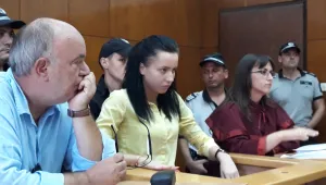 Габриела Медарова остава в ареста след процедурна хватка