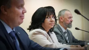 Борисов: Поправките в Закона за енергетиката не се правят от Теменужка Петкова
