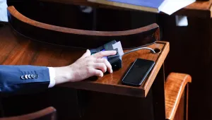 През 2019 г. парламентът е приел 124 закона 