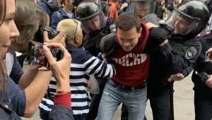 Над 25 души са арестувани при протести в Москва