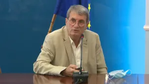 Доц. Хинков: България загуби един малък град заради пандемията