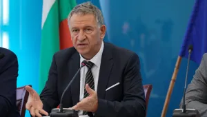 Стойчо Кацаров: На този етап няма да има задължително ваксиниране у нас