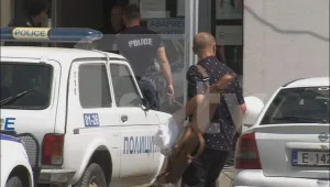 Скъпи автомати и шумозаглушител са намерени след сигнала за непозволен нощен лов