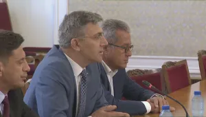 ДПС е на консултации за правителство с 