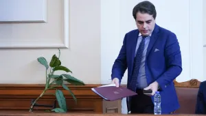 Асен Василев: Това е координирана атака на ДПС и Тошко Йорданов срещу мен