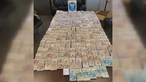 Митничари откриха недекларирана валута за над 1,1 млн. на 