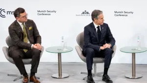 Преди срещата на НАТО: Блинкен и Кулеба обсъждат контраофанзивата на Киев 