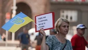 Два протеста пред президенството (СНИМКИ)
