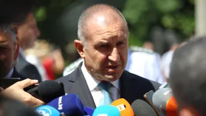 Президентът: Петков, Василев и Иванов подариха индулгенцията на Борисов