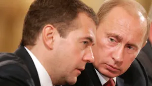 Медведев: Тръмп си играе на ултиматуми с Русия и този подход може да доведе до война