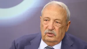 Какво е състоянието на Иван Гарелов?