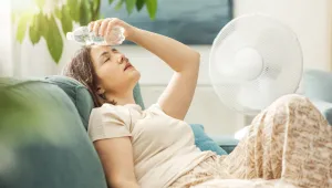 До 34°C в домовете: Как гръцките жилища понасят летните горещини?