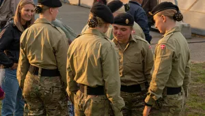 Дания включва и жените в задължителната военна служба 