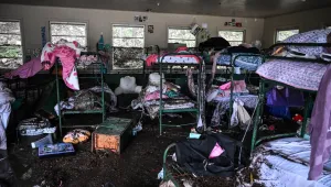 Потоп почерни детски християнски лагер в Тексас: Десетки семейства чакат новини за децата си