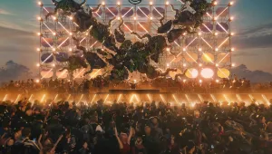Кинетична сцена с 50 огледала ще улови слънцето на ЕХЕ BEACH FESTIVAL