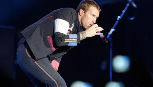 Coldplay пускат коледен сингъл