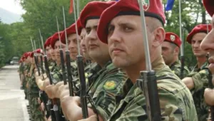 Съкращават 170 военни от 1 юли 