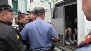 Арести за защитници на хомосексуалистите в Русия