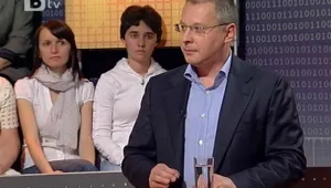 Станишев: Тройната коалиция не е взимала заем за 