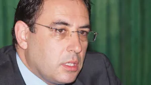 Транспортният министър: Ще търсим начин да защитим правата на превозвачите ни