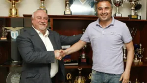 Ясен Петров официално се раздели с Левски