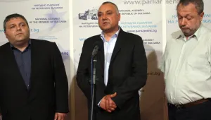 Стрелба с фалшиви банкноти за отцепниците от 