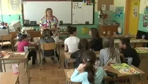 Около 2000 първокласници още не са се записали в училищата 