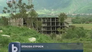 Опасен строеж застрашава дупничани 