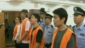 Китайски футболни шефове ще лежат в затвора за уредени мачове