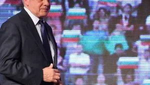 Беше интересно, вече е досадно и много взе да писва