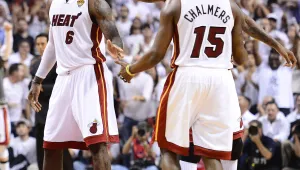 Маями е само на победа от титлата в NBA