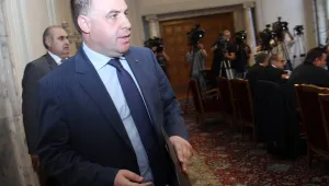 Парламентът уважи ветото на президента и заръката на премиера