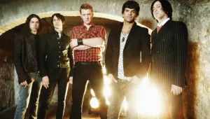 Queens Of The Stone Age оглави 