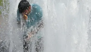 Термометрите стигат 36° в горещата събота