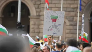 Духът на протестите в Турция и Бразилия завладя България