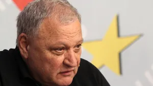 Оставки в БСП няма да има, Станишев инициира промени