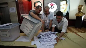 Предизвестената победа на Башар Асад ще бъде обявена след полунощ