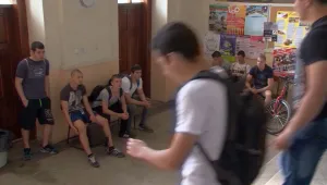 Полицаи и прокурори говориха за дрогата с бургаски ученици