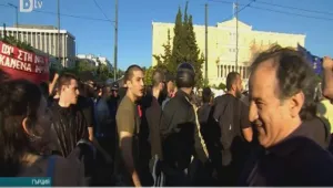 Гръцките банки с лимит за теглене на пари 