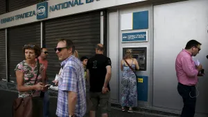 Външно министерство: Пътувайте с достатъчно пари в Гърция
